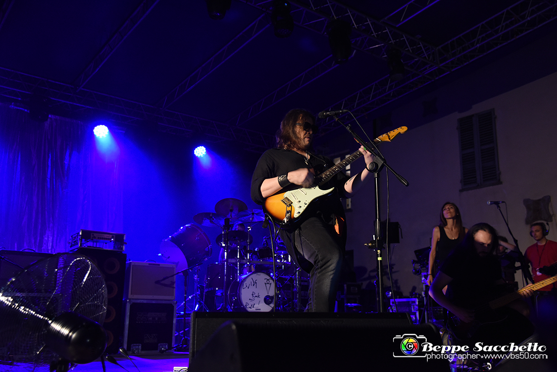 VBS_2351 - Concerto Gianluca Grignani - Living rock and roll Tour 2022.jpg